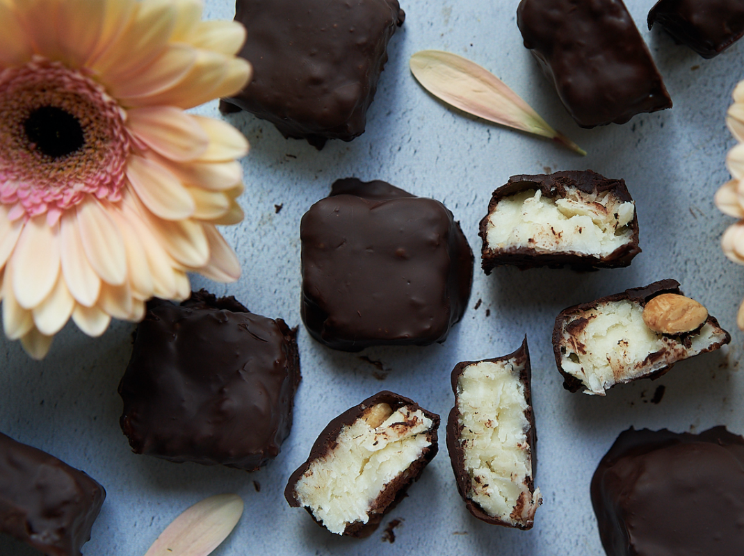 Almond and Coconut Bar Chocolate Mold