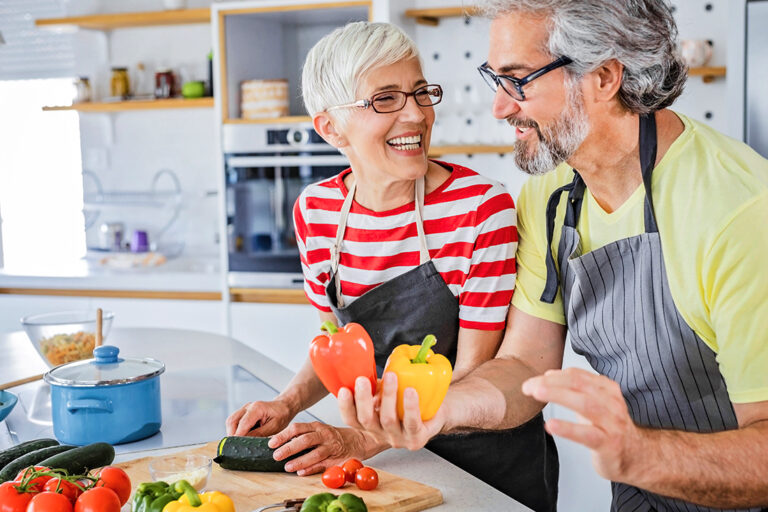 Nutrition and Aging with Diabetes