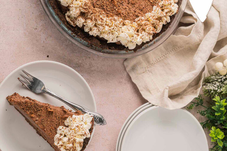 Low Carb Triple Chocolate Pie